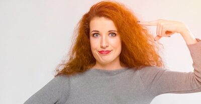 Co to jest regeneracja włosów i kiedy warto się na nią zdecydować?