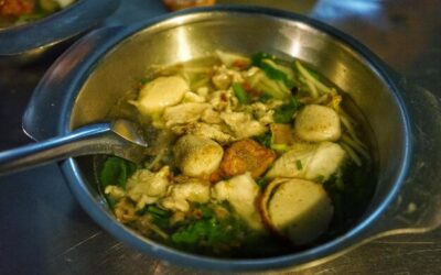 Co gotować w woku żeby odkryć nowe smaki?