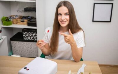 Jaki żel jednofazowy wybrać do domowego manicure?