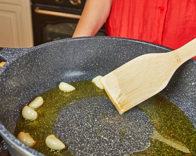 Czy olej sezamowy nadaje się do smażenia?