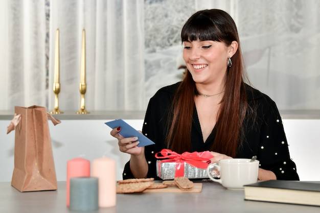 Ile można zarobić na paznokciach w małym mieście?