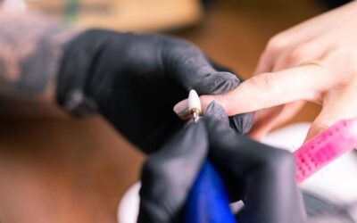 Jak dobrze wykonać hybrydę aby cieszyć się trwałym manicure?