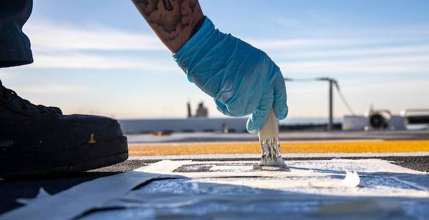 Jak nakładać dysperbit na różne powierzchnie?