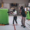 Laser tag – nowoczesna rozrywka, która angażuje bardziej niż klasyczny paintball