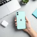 Pięć objawów, z którymi warto odwiedzić nowy serwis iPhone na Pradze