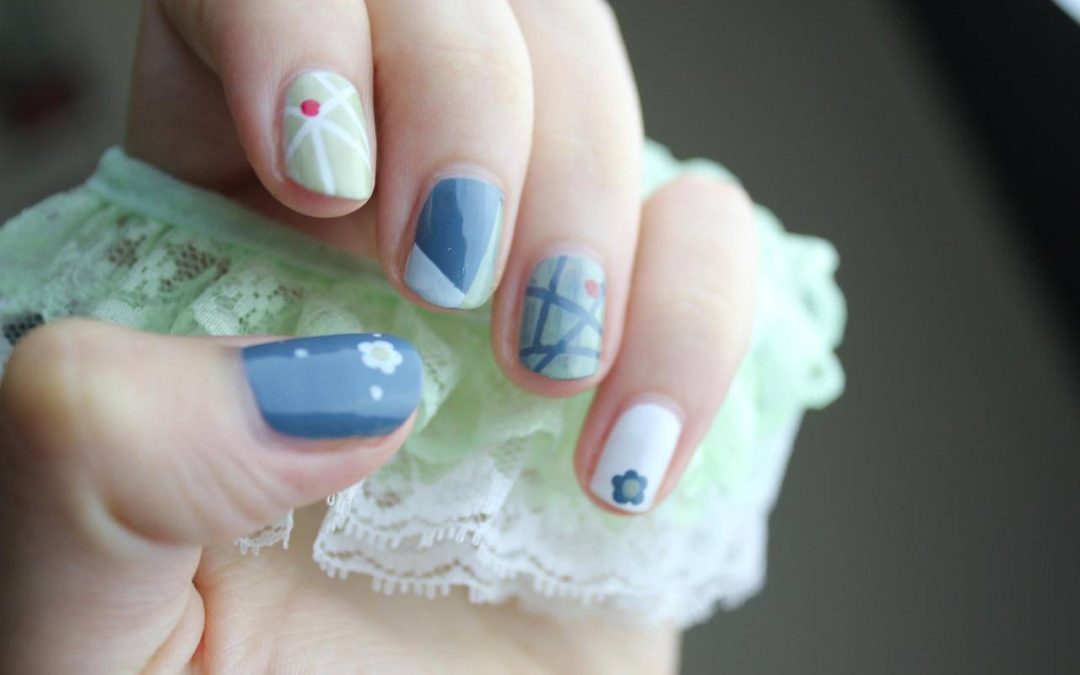 Jak profesjonalnie zrobić manicure hybrydowy w domowych warunkach?
