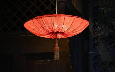 Jaka najlepsza lampa do hybryd sprawdzi się w domowym manicure?