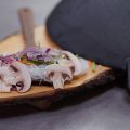 Patelnia wok jak używać jej do przygotowania codziennych posiłków?